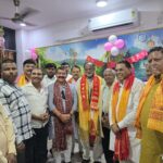 राज्यसभा सांसद डॉ. के. लक्ष्मण व आनंद द्विवेदी ने वरिष्ठजनों से किया जनसंपर्क