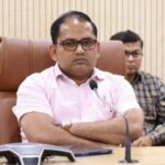 भ्रष्टाचार पर कड़ा प्रहार: रिश्वतखोरी के आरोपों में दो अधिशासी अधिकारी निलंबित