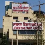कृष्णानगर में अवैध निर्माण में साठगांठ पर सुपरवाइजर निलम्बित