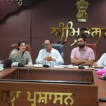 पीएसटीसी पोर्टल पर लंबित शिकायतों का प्राथमिकता के आधार पर किया जाए निस्तारण: अनिल ठाकुर,व्यापारी किसी भी राज्य की अर्थव्यवस्था की रीढ़ हैं, उनकी समस्याओं का समयबद्ध समाधान प्रशासन की सर्वोच्च प्राथमिकता: उपायुक्त