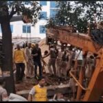 चंडीगढ़ में 2 मंजुला बिल्डिंग गिरी मालबे में दबे पांच लोग निकले जिंदा, बचा हुआ व्यक्ति बोला अंदर 20 से 25 लोग थे, रेस्क्यू के लिए आर्मी को बुलाया गया