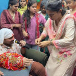 बिहार में खान सर व रौशन आनंद सरः पहले पढ़ाई की जंग, अब राखियों की टक्कर! रौशन आनंद दान करेंगे आधी संपत्ति