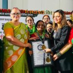 लखनऊ में हरियाली तीज पर बना विश्व रिकॉर्ड